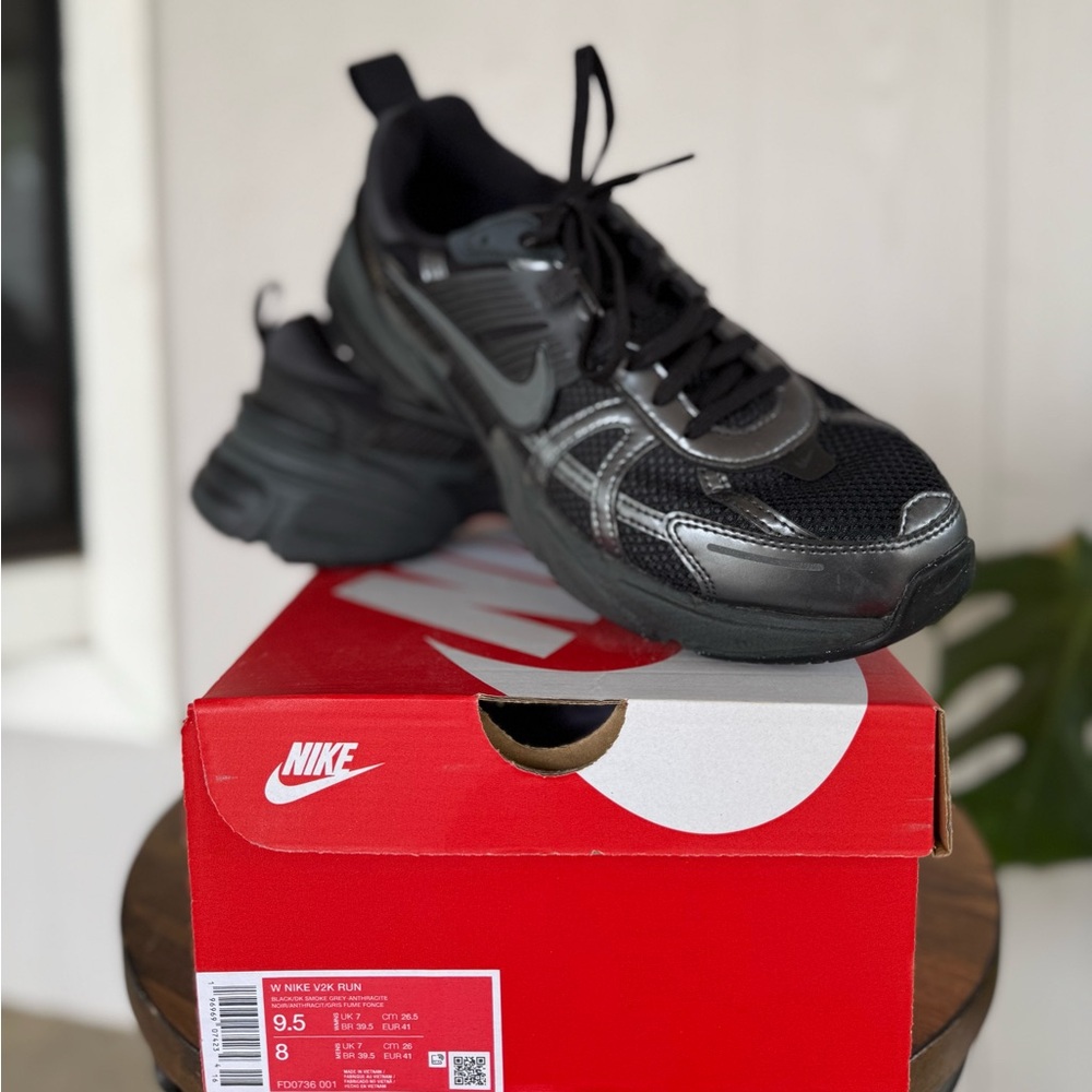 Nike V2K Run